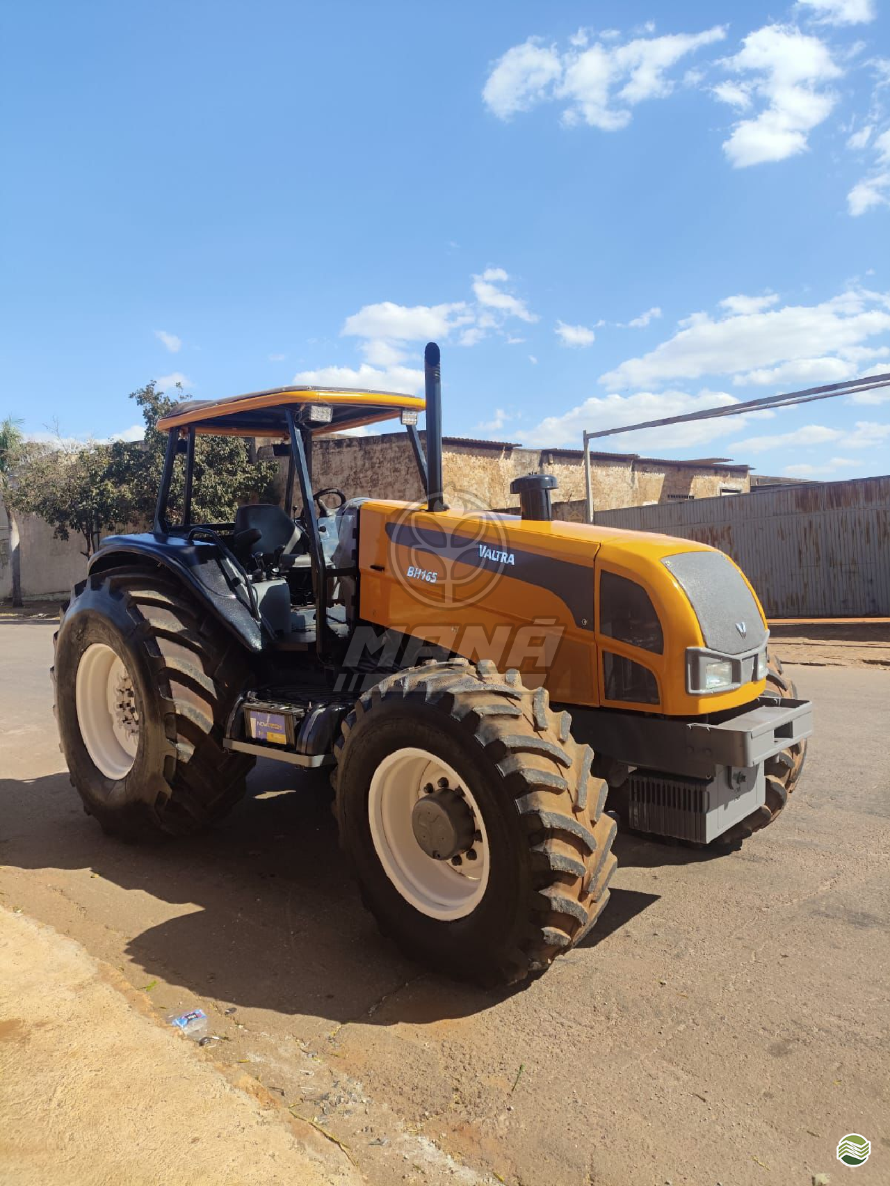 TRATOR VALTRA VALTRA BH 160 Tração 4x4 Mana Máquinas RIBEIRAO PRETO SÃO PAULO SP